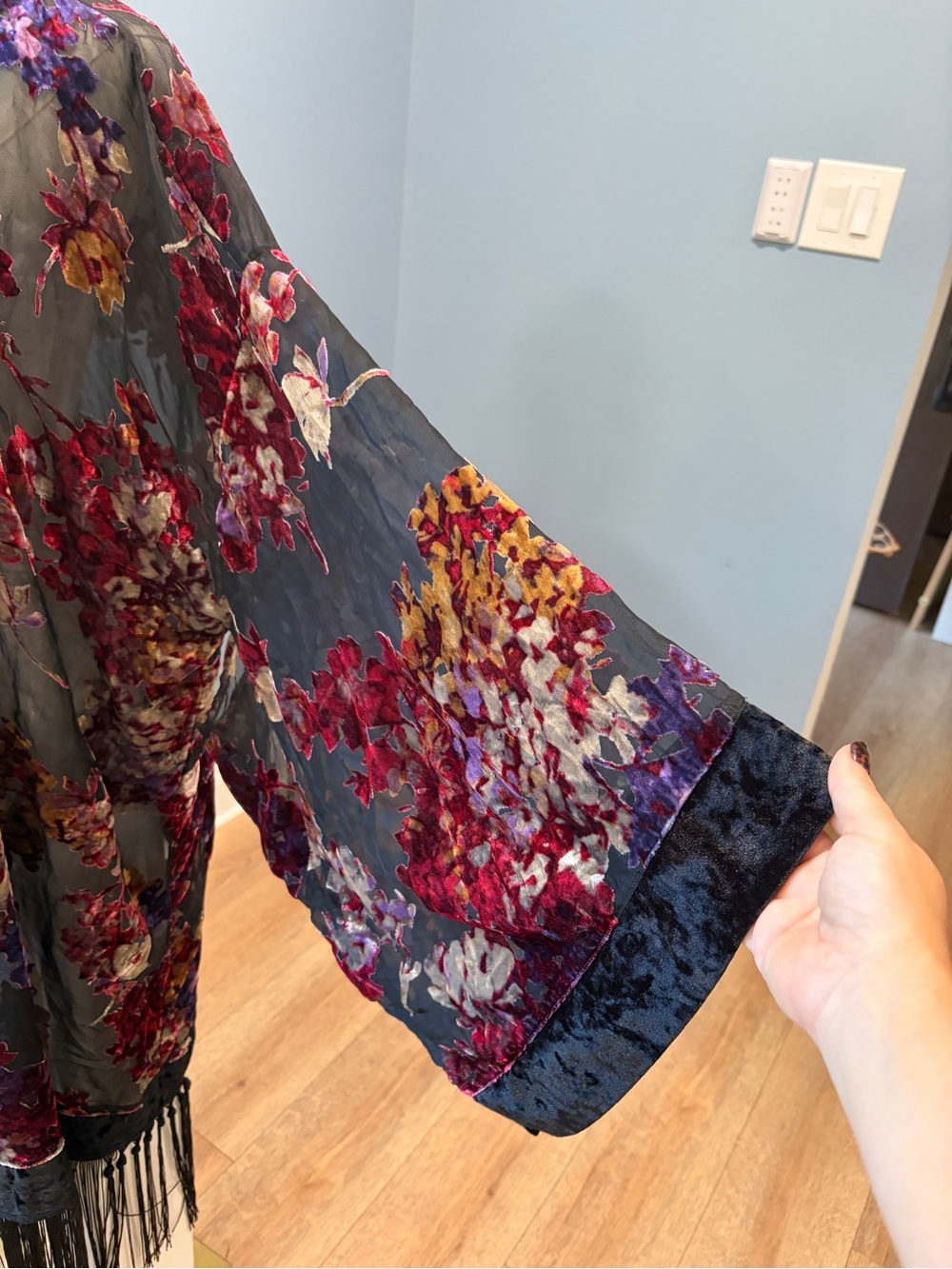 Cacique Floral Burnout Velvet Fringe Kimono Duster Black Burgundy Plus 18/20 - Picture 5 of 9